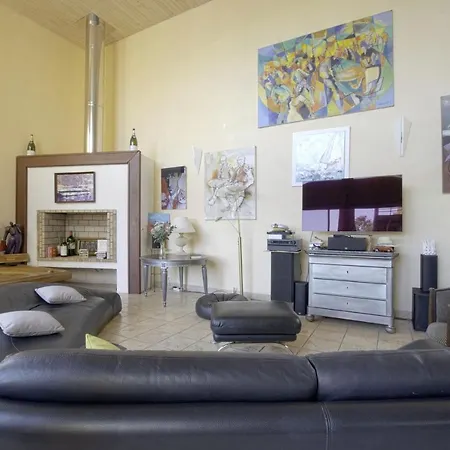Rosa Bonheur Villa